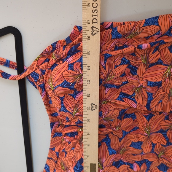 Lands End, orange and blue Lily pattern Blouson tankini top. 14 - Picture 4 of 10